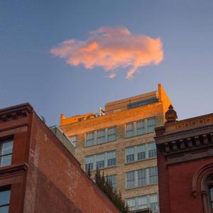 国产热妇BBBBBAAAA
